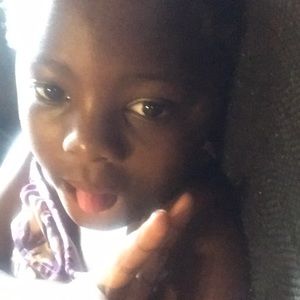 Meet your Posher, Karlisha